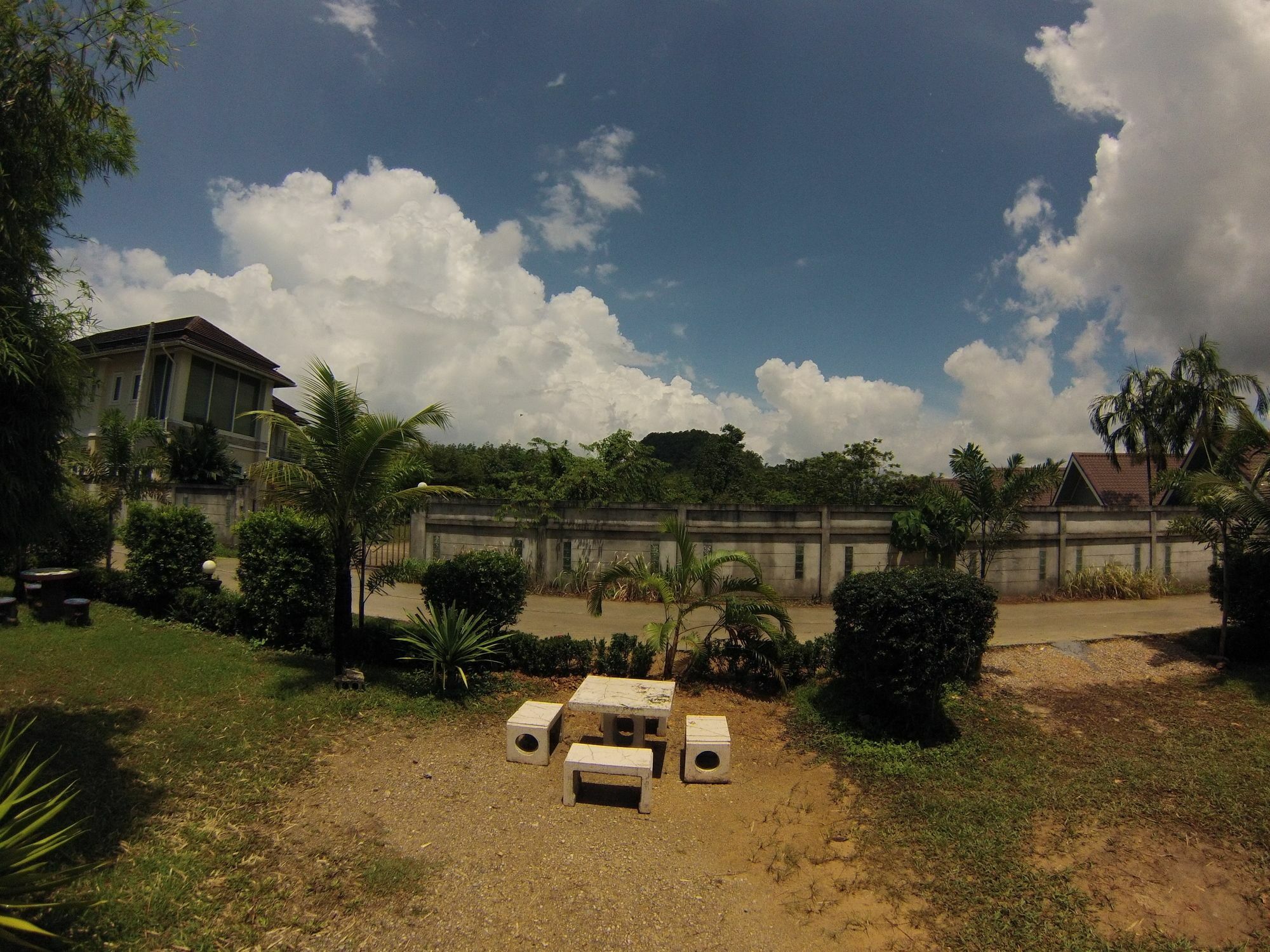 Guest House Ao Nang Bed Boxx Exterior foto
